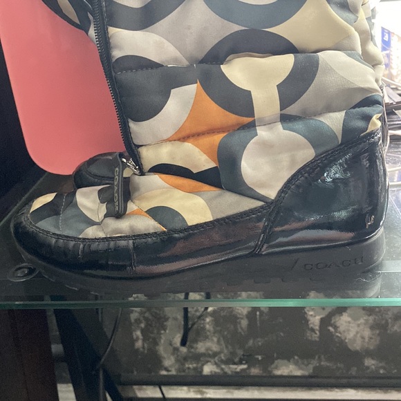 Coach winter boots - used - Picture 3 of 4